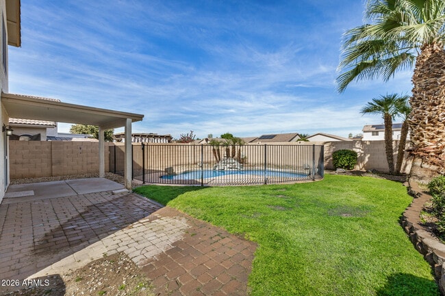 Building Photo - 13018 W Monterey Way