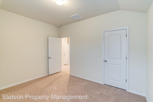 Building Photo - 3 br, 2.5 bath House - 5628 Respinto Dr