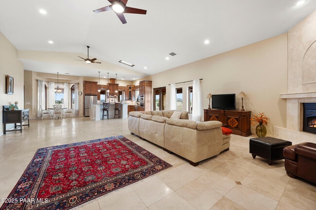 Building Photo - 7500 Michelotti Ranch Rd