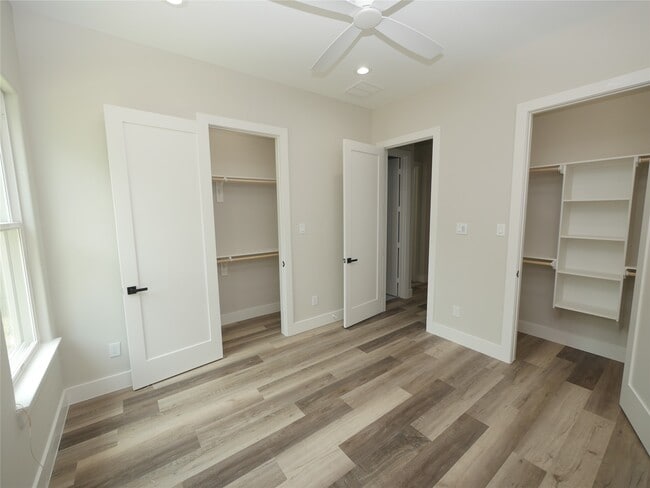 Building Photo - 7350 Cayton St