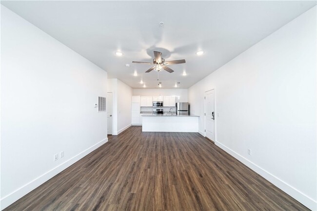 Building Photo - The Benton -  200 Ryan Unit Randolph | Woodruff