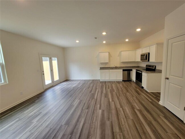 Building Photo - 3560 Eagle Ct