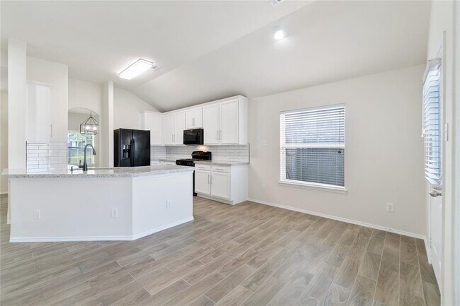 Building Photo - 2818 Lockeridge Pines Dr