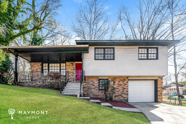 Primary Photo - Refreshed 3-Bedroom Home