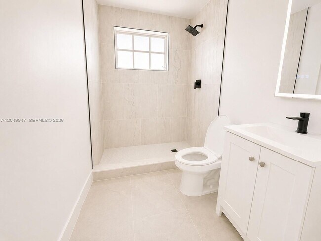 Building Photo - 2649 Key Largo Ln