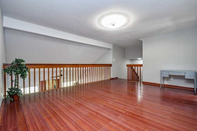 Building Photo - 11414 Chariot Dr
