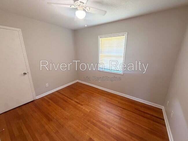 Building Photo - 8272 Cedar Chest Dr