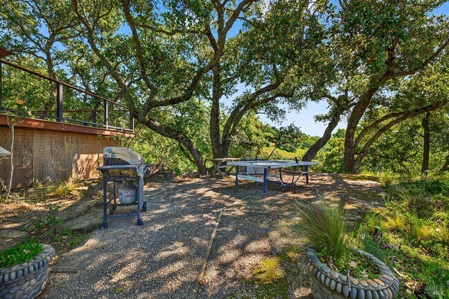 Building Photo - 3662 Lovall Valley Rd