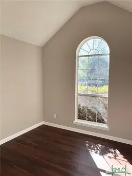 Building Photo - 135 Oak Pointe Trail