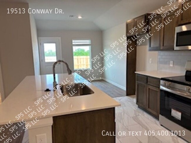 Building Photo - 19513 Conway Dr