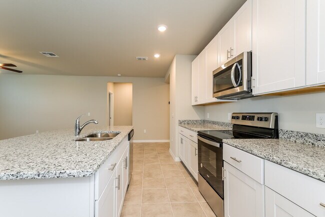 Building Photo - 1130 Oak Vly Dr