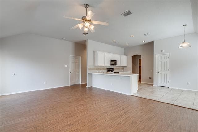 Building Photo - 5137 Breeze Hollow Ct