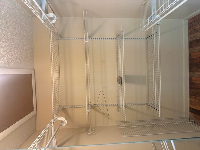 Building Photo - 211 Pine HOV Cir