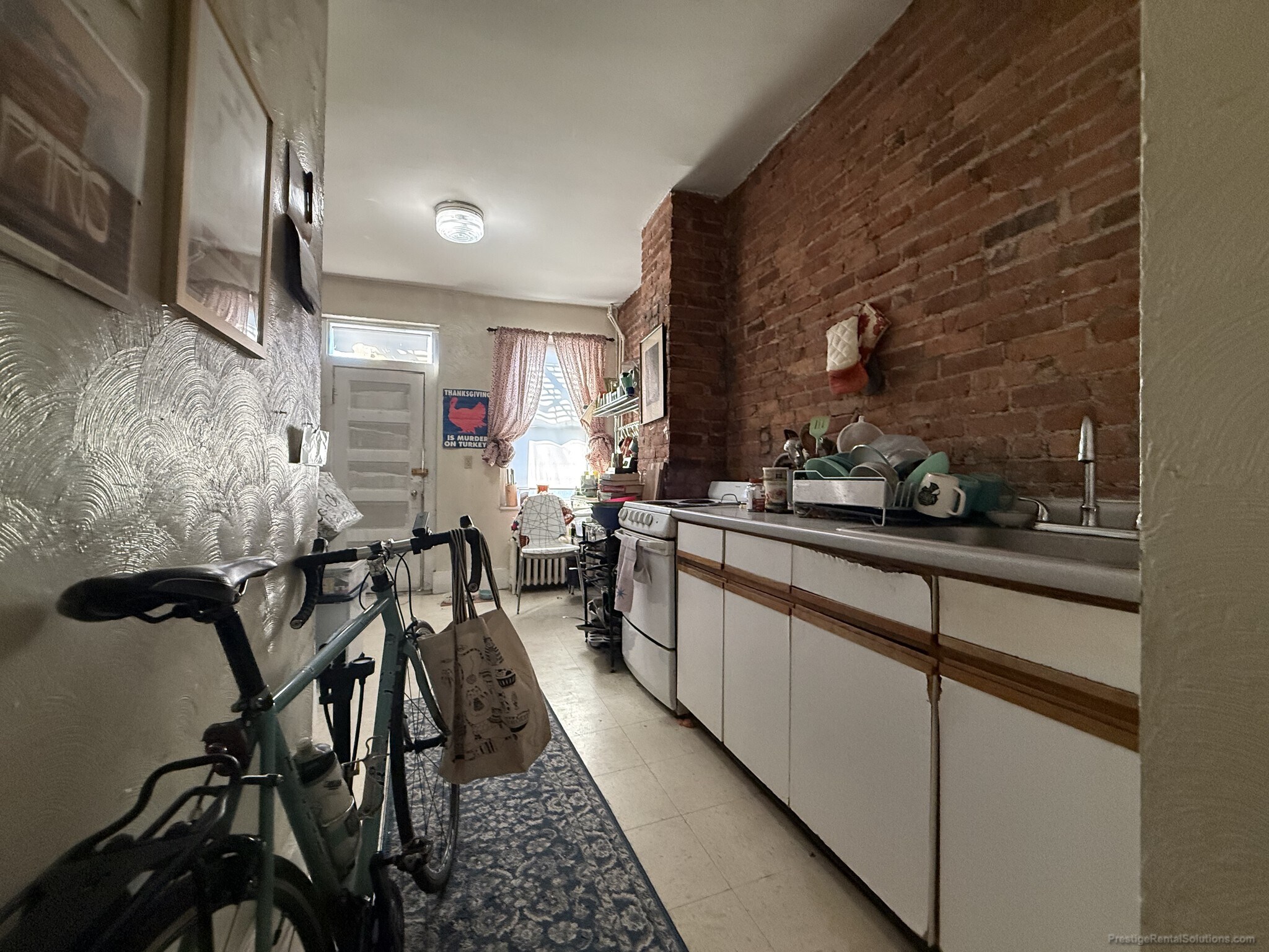 Building Photo - 14 S Huntington Ave