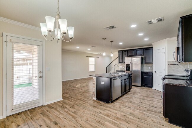 Building Photo - 12422 Stoneridge Gap Ln