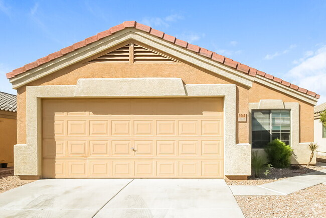 Building Photo - 1044 S 239th Ln