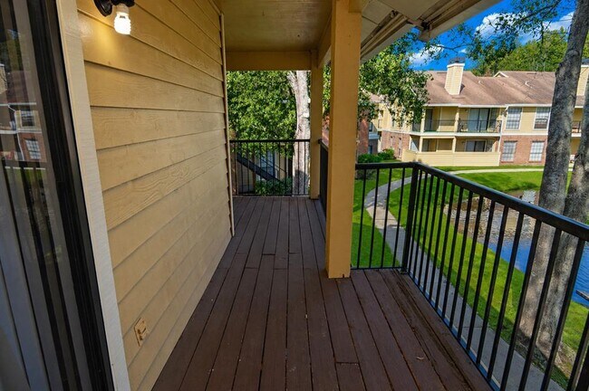 Building Photo - 8641 Fancy Finch Dr