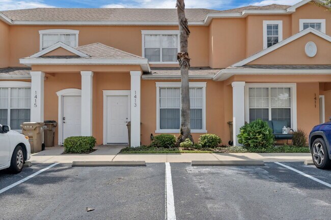 Building Photo - 3-Bedroom Townhome with Private Pool | Master Suites on Both Floors!