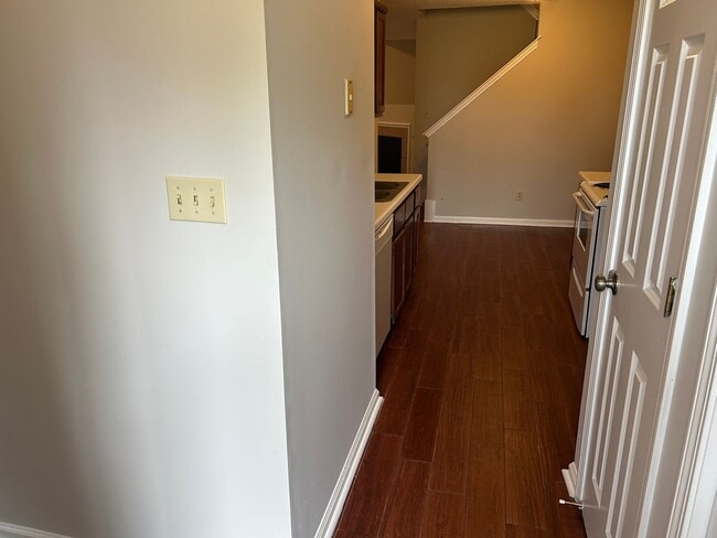 Building Photo - 7311 Madelyn Cove