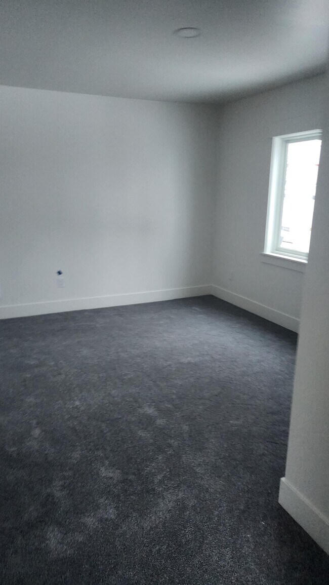 Building Photo - 6200 Smithson Rd