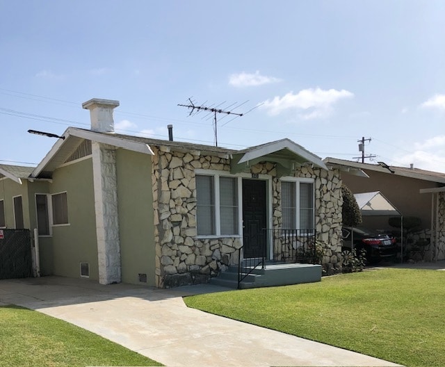 Building Photo - 362 E 70th St