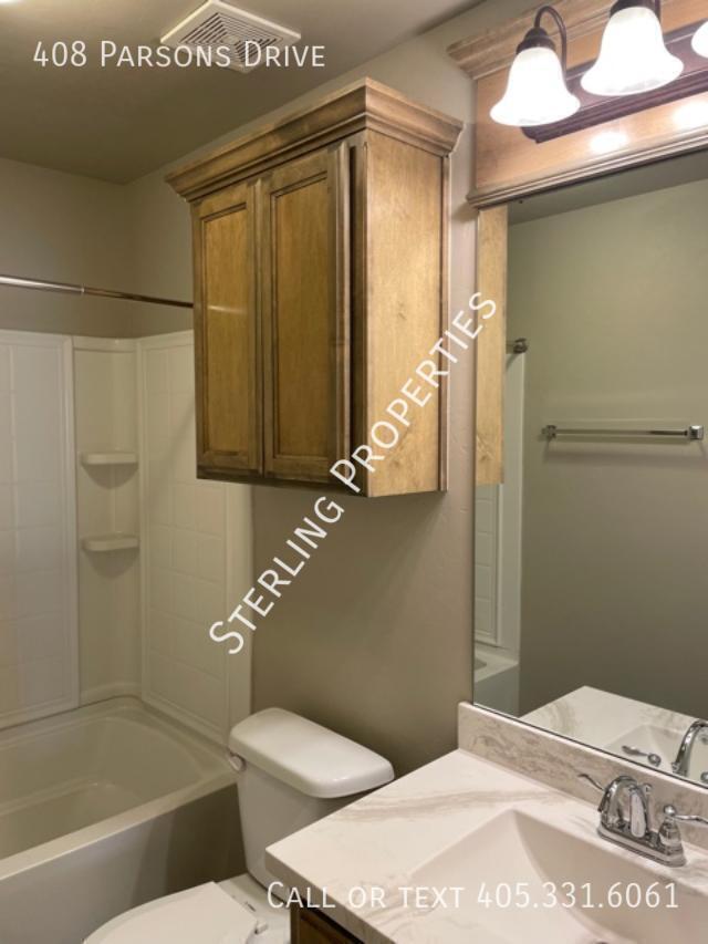 Building Photo - 408 Parsons Dr