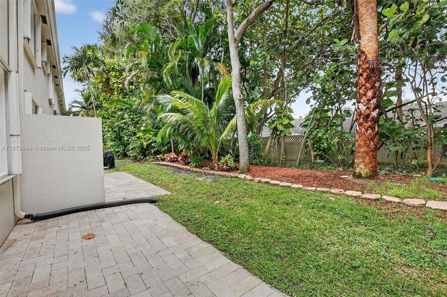 Building Photo - 16097 Poppy Seed Cir