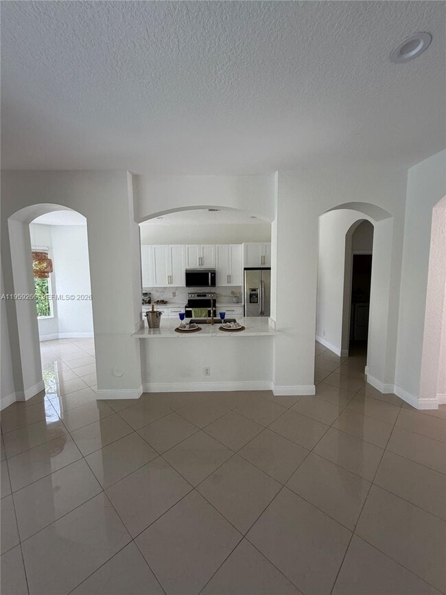 Building Photo - 1819 Mariners Ln