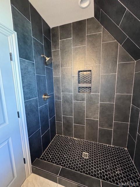 Building Photo - 4780 Grassmere St