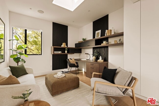 Building Photo - 5988 W 76th St