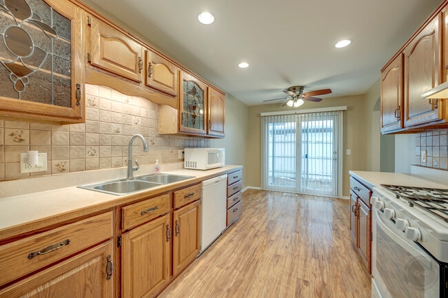 Building Photo - 46 Ingleshire Rd