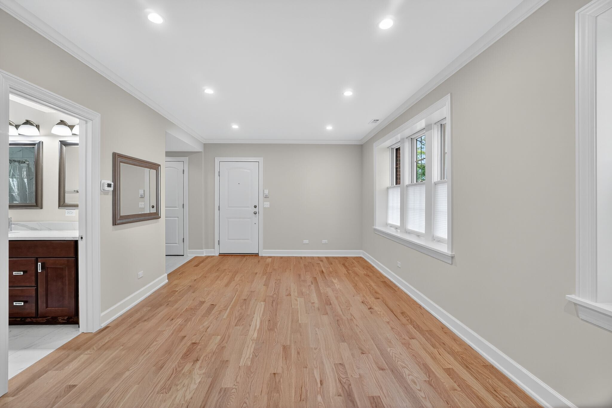 Living/Dining Room View #1 - 2703 W Ardmore Ave