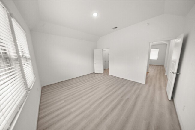 Building Photo - 16035 Kildeer Pt Dr
