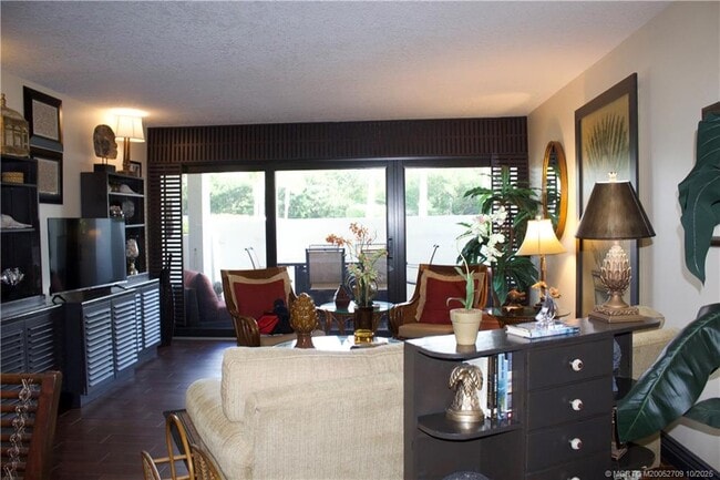 Building Photo - 3792 NE Ocean Blvd