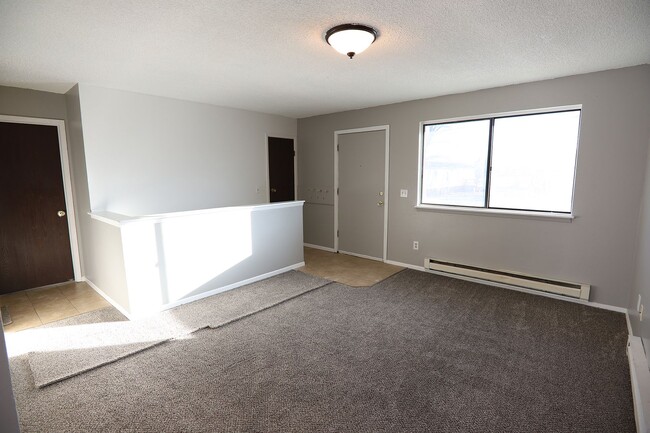 Building Photo - Malstrom 713