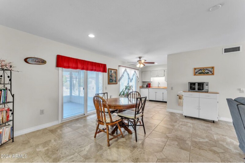 Building Photo - 13018 W Limewood Dr