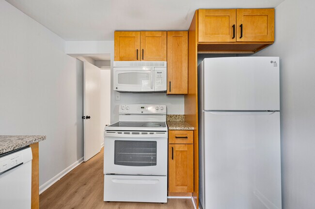 Building Photo - 759 Gallion Ave