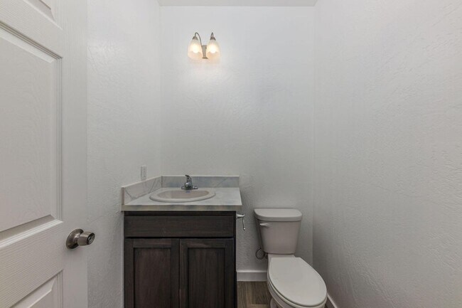 Building Photo - 7872 Jacqueline Way