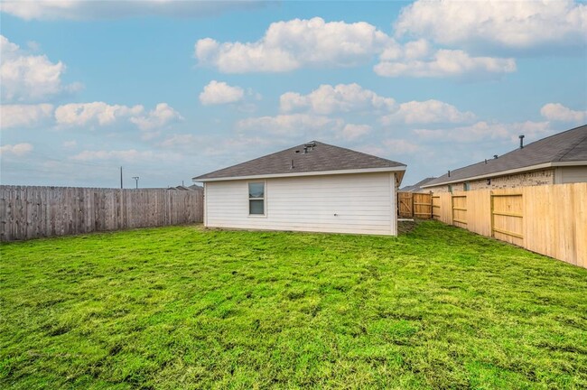 Building Photo - 9018 Burnet Flds Dr