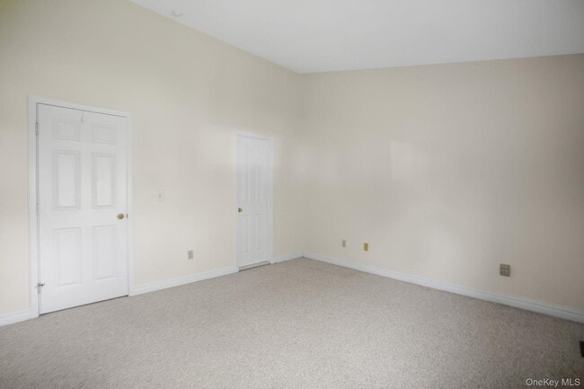 Building Photo - 113 Leeward Ln