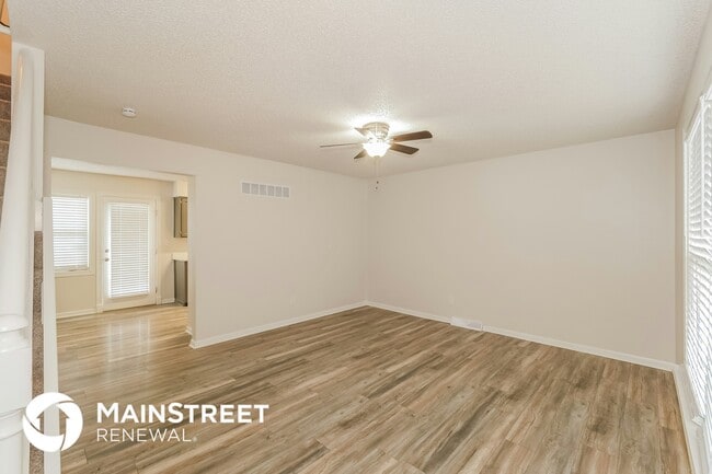 Building Photo - 3017 Iva Dr