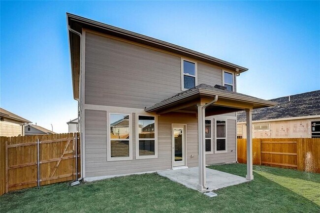 Building Photo - 540 Rearing Mare Pass