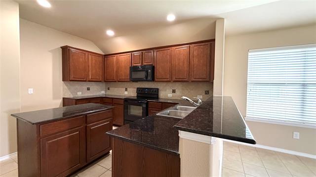 Building Photo - 2774 Waterfall Ln