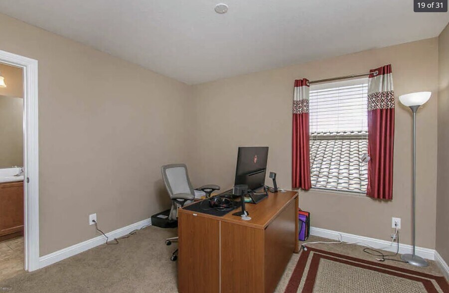 Building Photo - 10743 W Desert Elm Ln