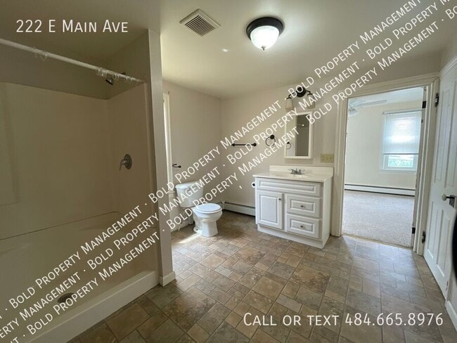 Building Photo - 222 E Main Ave