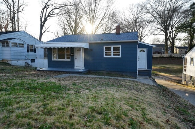 Building Photo - Newly renovated 2bedroom 1 bathroom for rent!