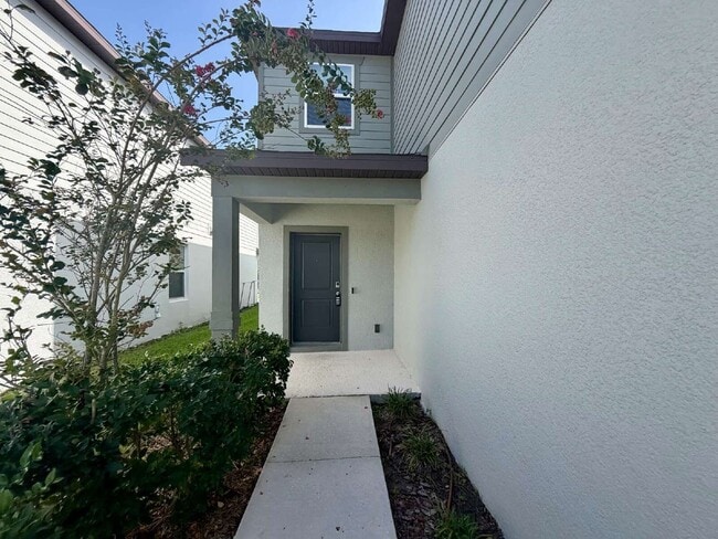 Building Photo - 30561 Gilbern Rd