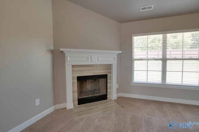 Building Photo - 512 Summer Cove Cir NW