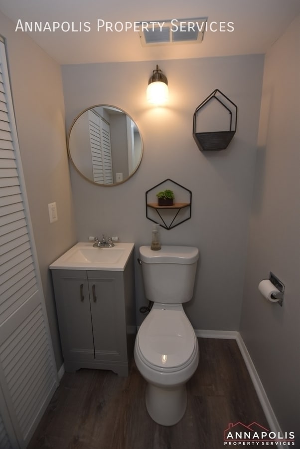 Building Photo - 17 Mooring Point Ct