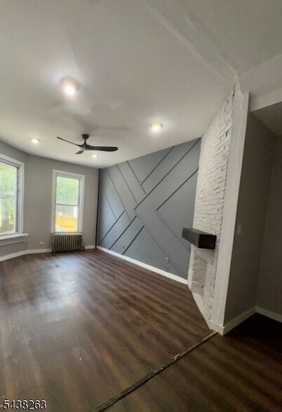 Building Photo - 108 4th Ave